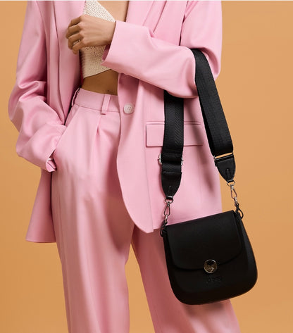 O bag Chase with a long handle